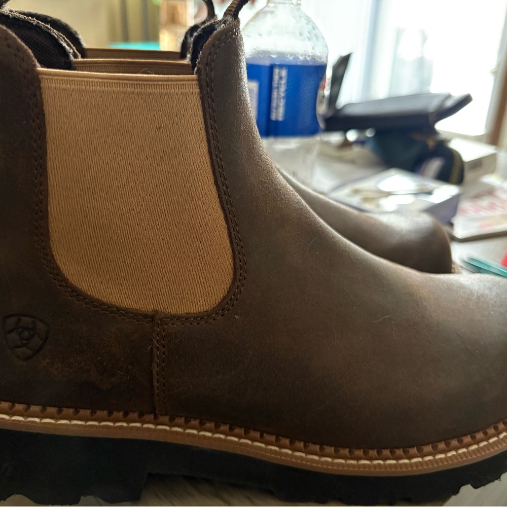 Ariat Women's Brown and Tan Leather Boots